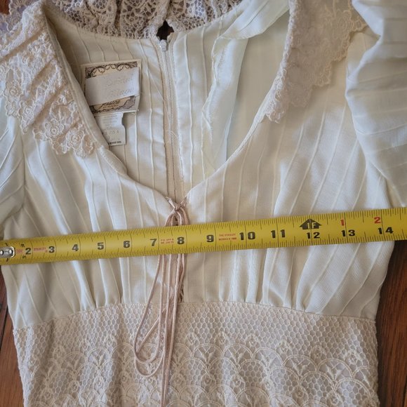 Rare Elizabethan Gunne Sax Gown - Picture 8 of 11